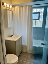 5816 W Montrose Ave in Chicago, IL - Building Photo - Building Photo