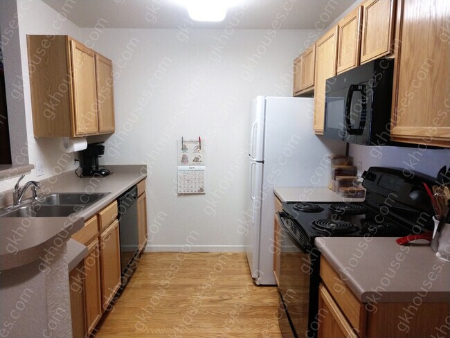 7440 S Blackhawk St-Unit -Unit 16-106 in Englewood, CO - Building Photo - Building Photo