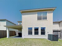 410 Remington Creek Dr photo'