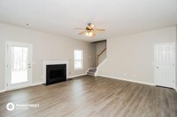 6340 Selborn Dr SW in Atlanta, GA - Building Photo - Building Photo