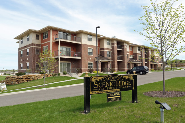 Scenic Ridge Apartments