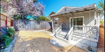 1017 Stanislaus Way in Santa Rosa, CA - Building Photo - Building Photo