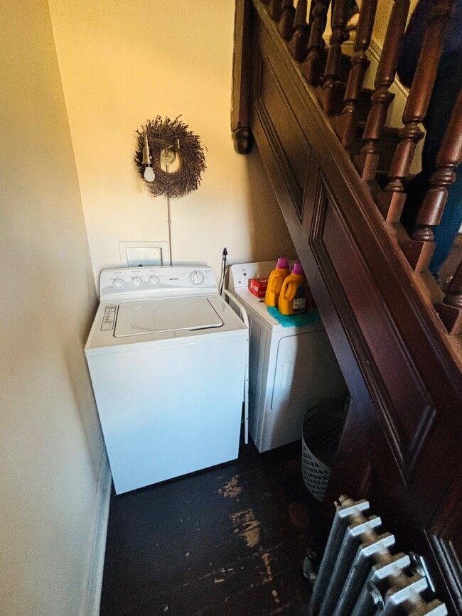 220 South St in Oyster Bay, NY - Building Photo - Building Photo