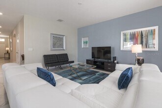 1560 Flange Dr in Four Corners, FL - Building Photo - Building Photo