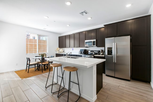 property at 3287 Vasco Fls Ave