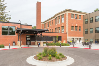 Garfield School Senior Residences in Moline, IL - Building Photo - Building Photo