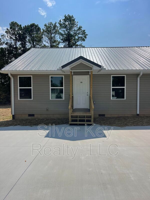 129-133 Cardin St in Etowah, TN - Building Photo - Building Photo