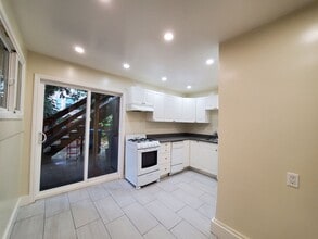 55 Brosnan St in San Francisco, CA - Building Photo - Building Photo