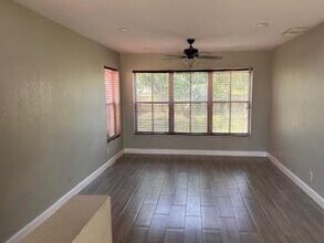 3227 W Buena Vista Dr in Margate, FL - Building Photo - Building Photo