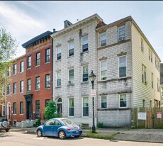 867 Hollins St, Unit 3