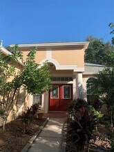 10209 Shadow Branch Dr in Tampa, FL - Building Photo - Building Photo