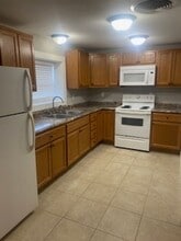 119 N Jefferson St in Farmington, MO - Building Photo - Building Photo