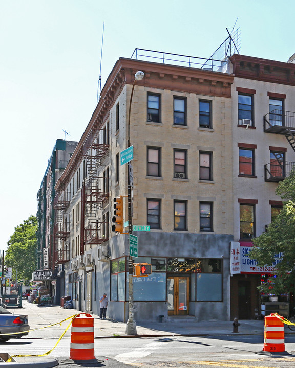 1-7 Delancey St in New York, NY - Building Photo