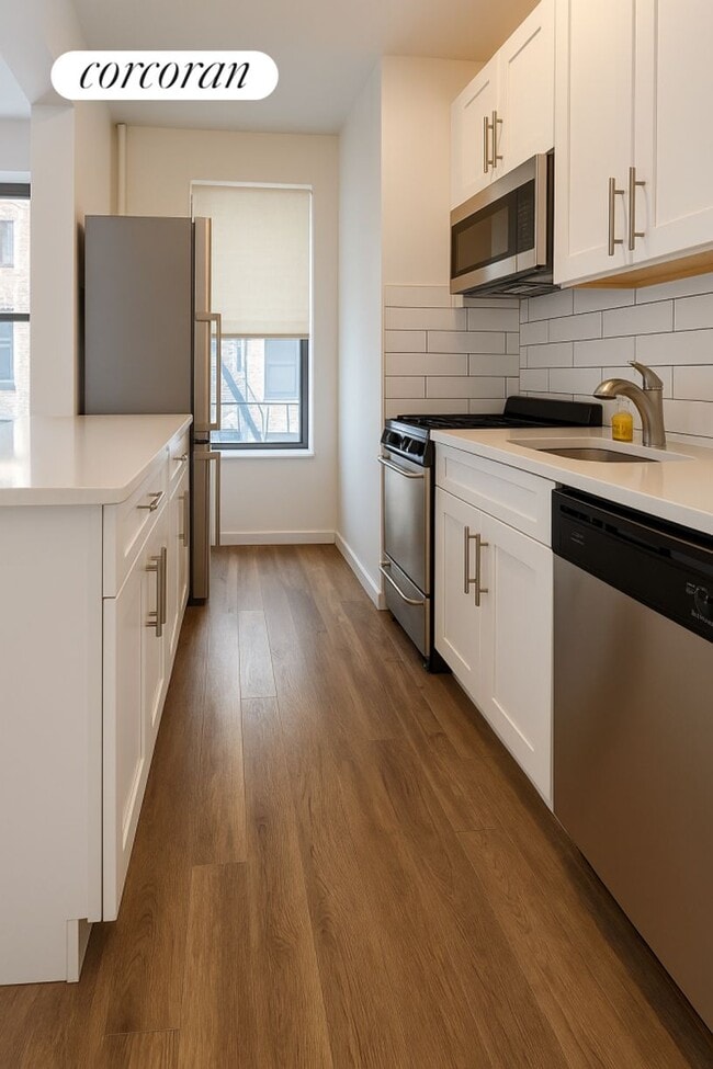 536 E 82nd St in New York, NY - Building Photo - Building Photo