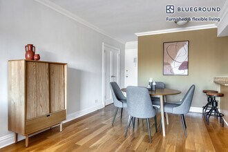 360 E 65th St in New York, NY - Building Photo - Building Photo