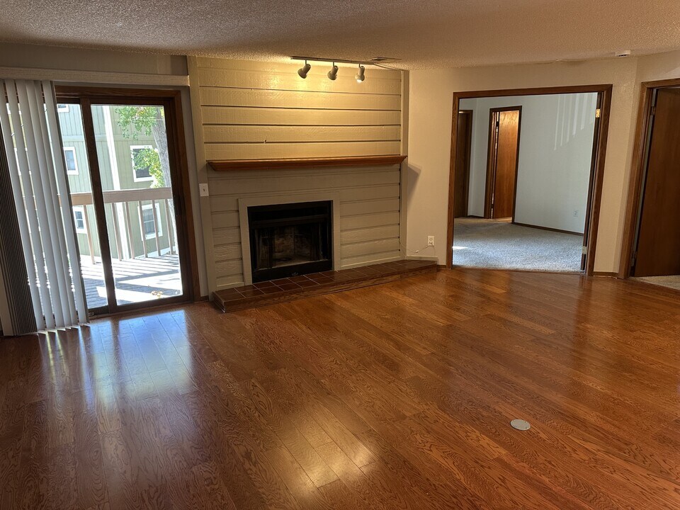 2960 Shadow Creek Dr in Boulder, CO - Building Photo
