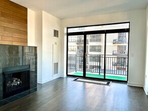 1529 S State St in Chicago, IL - Building Photo - Building Photo