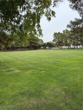 9728 Trail Rider Dr in Las Vegas, NV - Building Photo - Building Photo