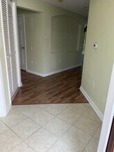 2066 Carriage Ln in Clearwater, FL - Building Photo - Building Photo