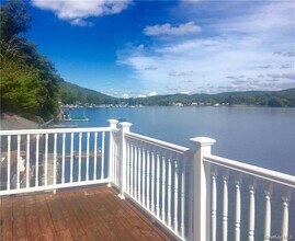 590 Jersey Ave in Greenwood Lake, NY - Building Photo - Building Photo