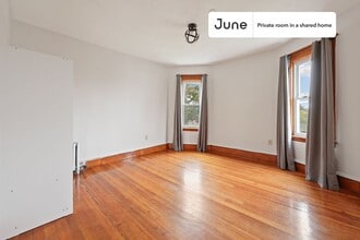 Private bedroom in 4 bed/1 bath Home in Boston, MA - Building Photo - Building Photo