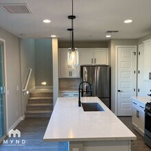 7050 E Ainsley May Way in Scottsdale, AZ - Building Photo - Building Photo