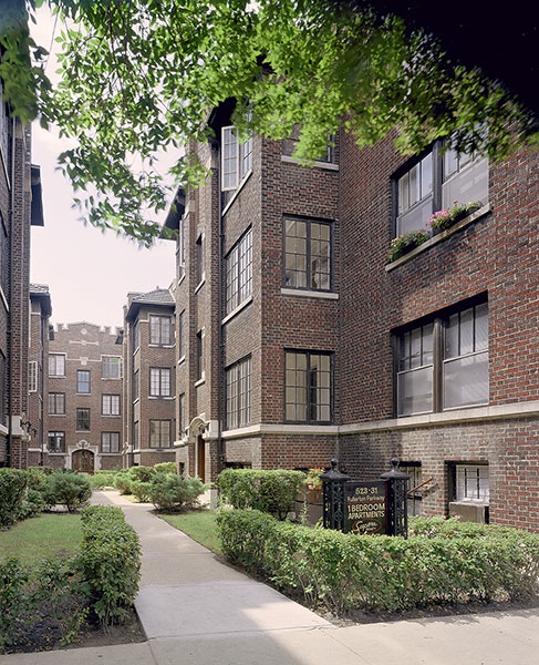 523-31 W. Fullerton in Chicago, IL - Building Photo