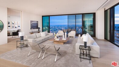 9040 W Sunset Blvd in West Hollywood, CA - Building Photo - Building Photo