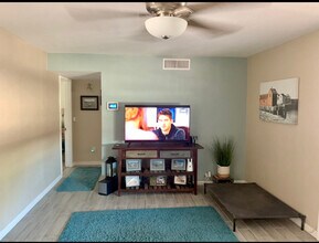 6310 E Calle Mercurio in Tucson, AZ - Building Photo - Building Photo