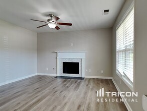 6561 Squire Pl in Douglasville, GA - Building Photo - Building Photo