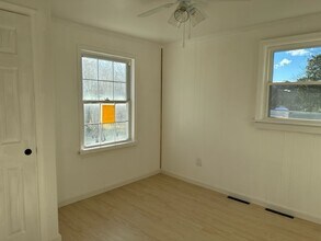 406 W Franklin St, Unit B in Bedford, VA - Building Photo - Building Photo