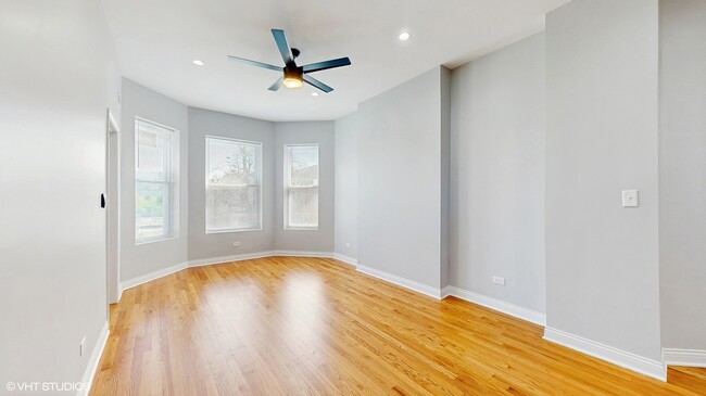 1422 S Avers Ave in Chicago, IL - Building Photo - Building Photo