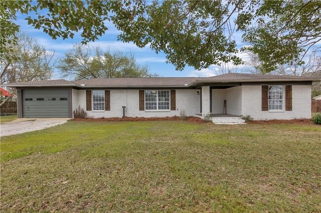 property at 8906 Viana St
