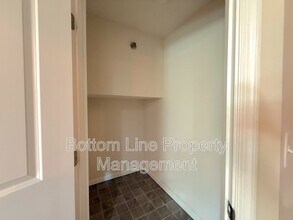 4020 Zilker Park Dr in Charlotte, NC - Building Photo - Building Photo