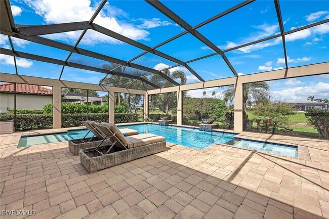 9856 Corso Bello Dr in Naples, FL - Building Photo - Building Photo