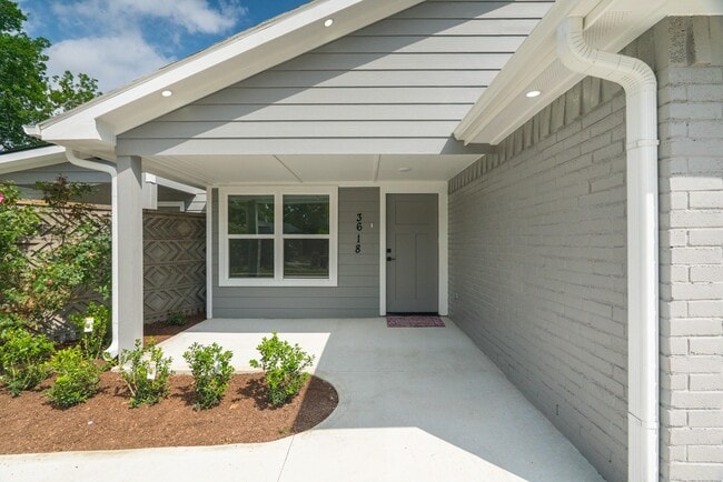 3618 Tamfield Dr in Houston, TX - Building Photo - Building Photo