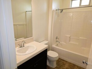 3479 Sussex Ave in Clovis, CA - Building Photo - Building Photo