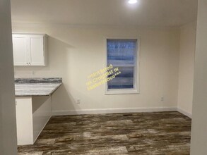 245 Thompson St in Canton, NC - Building Photo - Building Photo