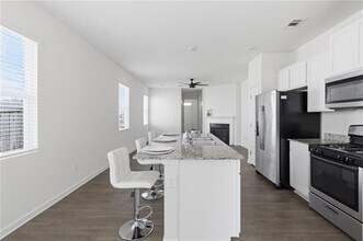 5515 Foxglove Wy in Oakwood, GA - Building Photo - Building Photo