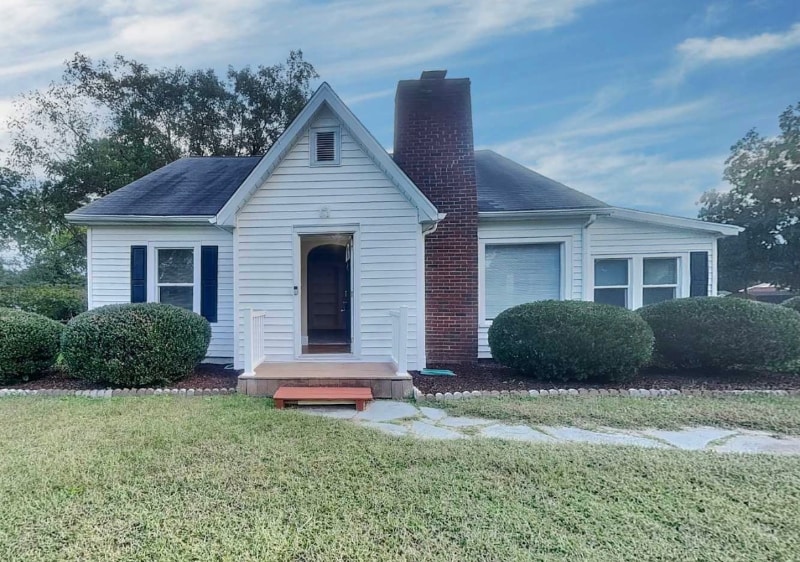 2200 Centergrove Rd in Kannapolis, NC - Building Photo