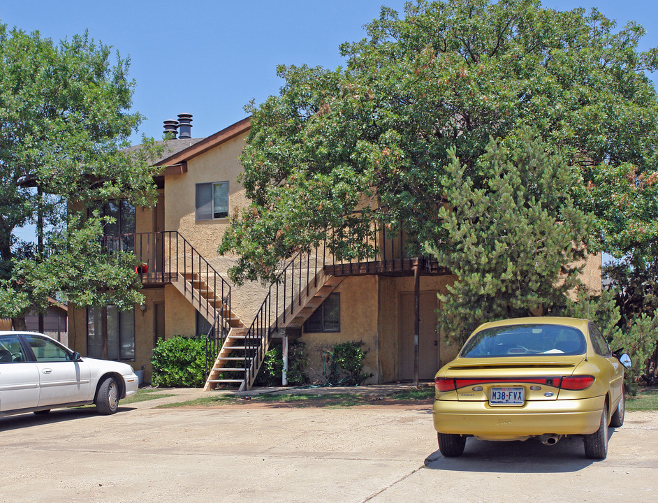 7403 Avenue X in Lubbock, TX - Foto de edificio