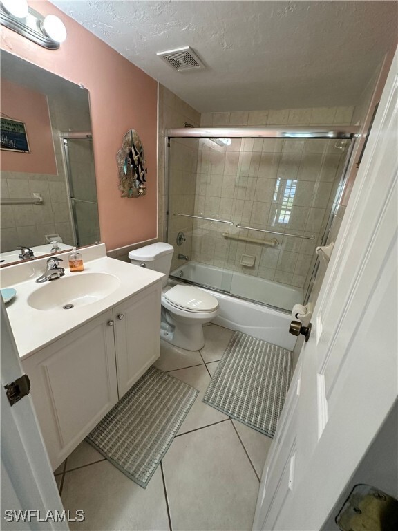 property at 377 Vanderbilt Beach Rd