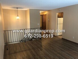 2190-2194 Coon Rapids Blvd NW in Minneapolis, MN - Building Photo