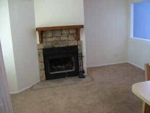 5250 S Huron Way in Littleton, CO - Building Photo - Building Photo