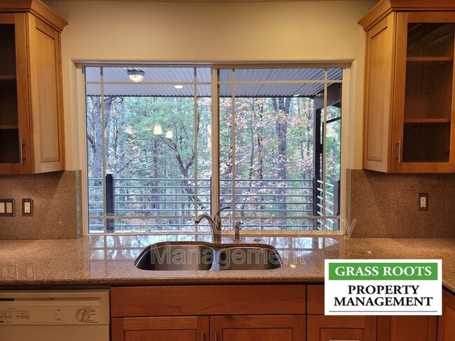 19790 New Rome Rd in Nevada City, CA - Building Photo - Building Photo