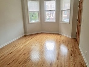 4142 W Kamerling Ave, Unit 1 in Chicago, IL - Foto de edificio - Building Photo