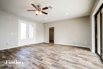 1829 NW 23rd Ave in Cape Coral, FL - Building Photo - Building Photo