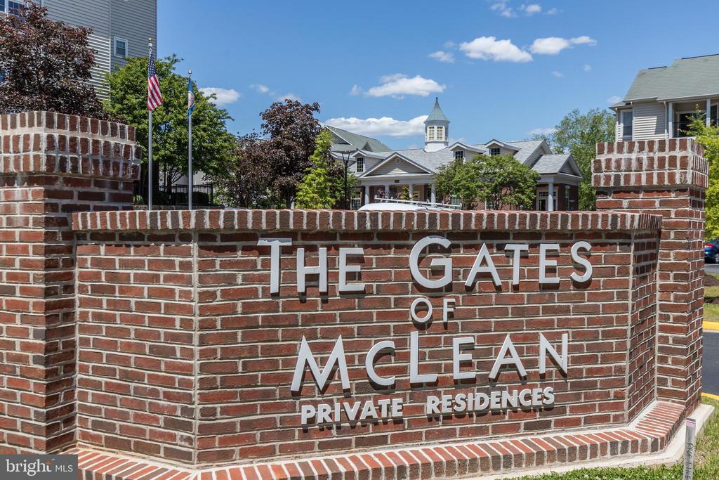 1530 Spring Gate Dr. in McLean, VA - Building Photo