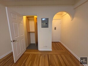 AMSTERDAM AVENUE, Unit 3E in New York, NY - Building Photo - Building Photo