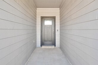 31703 Theodore Bnd Dr in Fulshear, TX - Building Photo - Building Photo